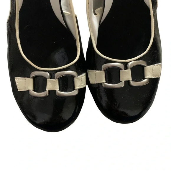 AEROSOLES women's black and cream heels size 7 1/2 - Picture 2 of 6